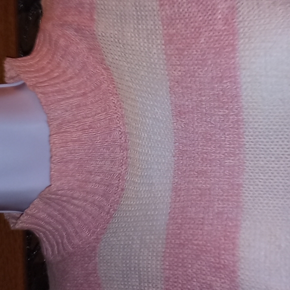 Vintage 80's,Pink & White Striped,Lightweight,TurtleNeck Summer Knit  Top💕 - Picture 5 of 8